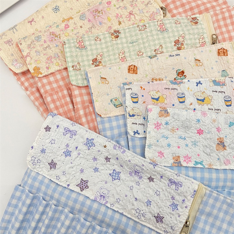 Pen Pouch Roll - 귀여운 만화 캐릭터 엠보싱 연필 롤백